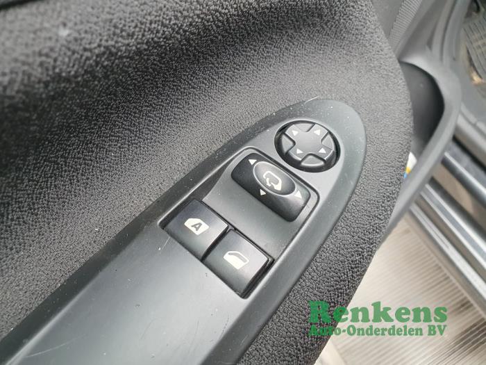 Citroen DS3 1.6 e-HDi Sloopvoertuig (2011, Zwart)