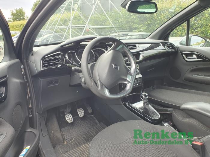 Citroen DS3 1.6 e-HDi Sloopvoertuig (2011, Zwart)