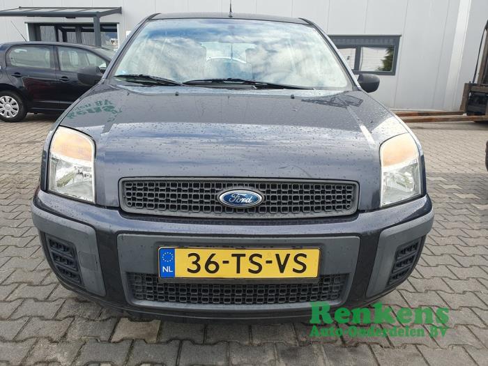 Ford Fusion 1.4 16V Skrotfordon (2007, GRIJS)