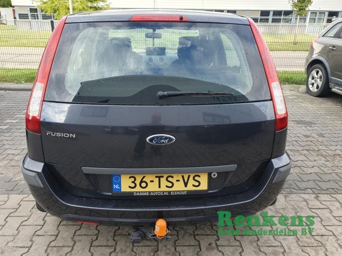 Ford Fusion 1.4 16V Skrotfordon (2007, GRIJS)