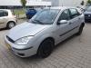 Ford Focus 1 1.6 16V Skrotfordon (2002, ZILVER)