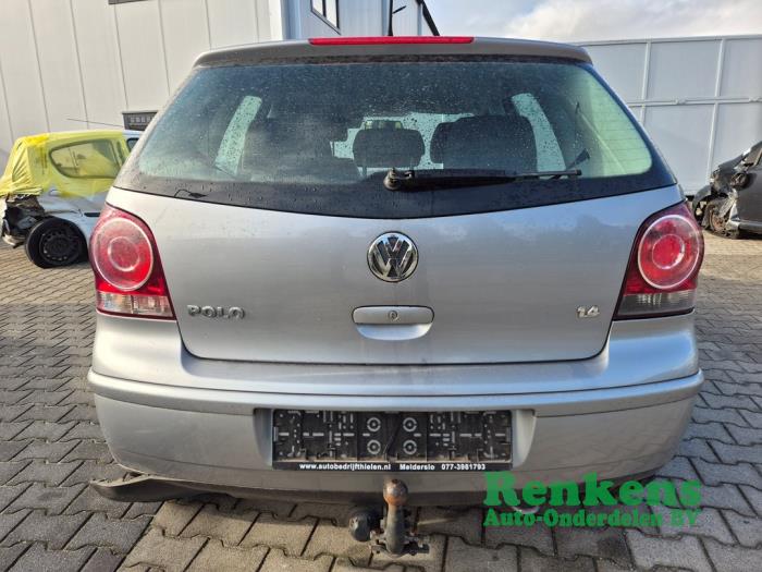 Volkswagen Polo IV 1.4 16V 75 Sloopvoertuig (2006, Grijs)