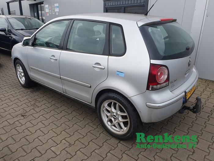 Volkswagen Polo IV 1.4 16V 75 Sloopvoertuig (2006, Zilver)