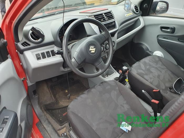 Suzuki Alto 1.0 12V Sloopvoertuig (2010, Rood)