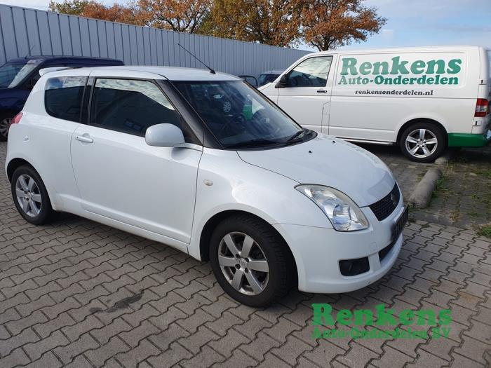 Suzuki Swift 1.3 VVT 16V Sloopvoertuig (2009, Wit)