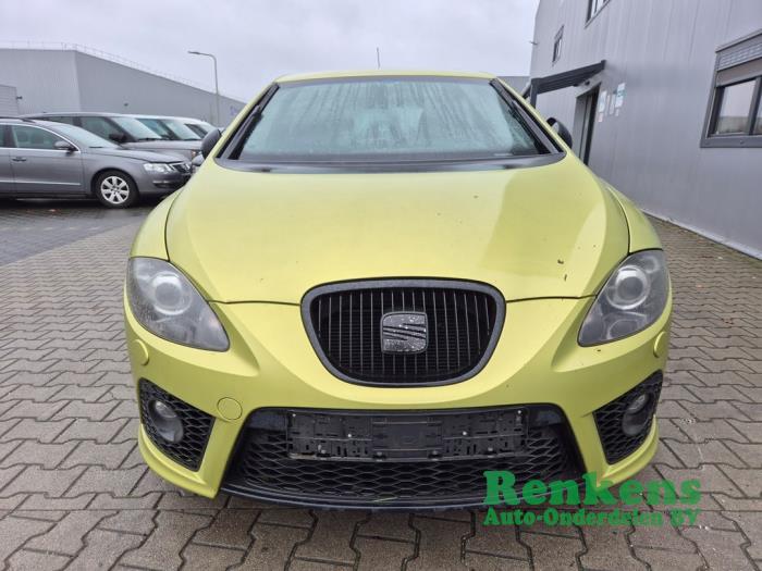 Seat Leon 2.0 TFSI Cupra 16V Samochód złomowany (2008, Zólty)