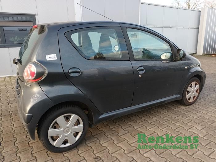 Toyota Aygo 1.0 12V VVT-i Sloopvoertuig (2009, Grijs)