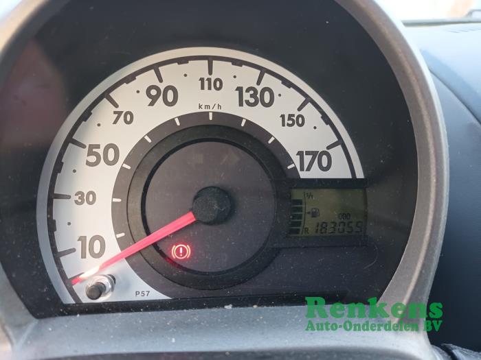 Toyota Aygo 1.0 12V VVT-i Sloopvoertuig (2009, Grijs)