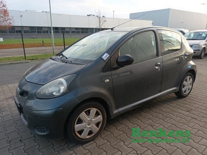 Toyota Aygo 1.0 12V VVT-i Sloopvoertuig (2009, Grijs)
