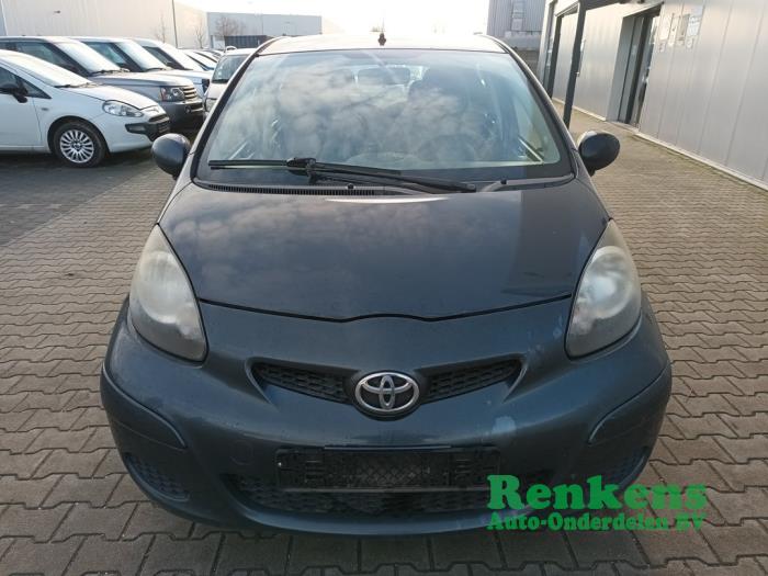Toyota Aygo 1.0 12V VVT-i Sloopvoertuig (2009, Grijs)