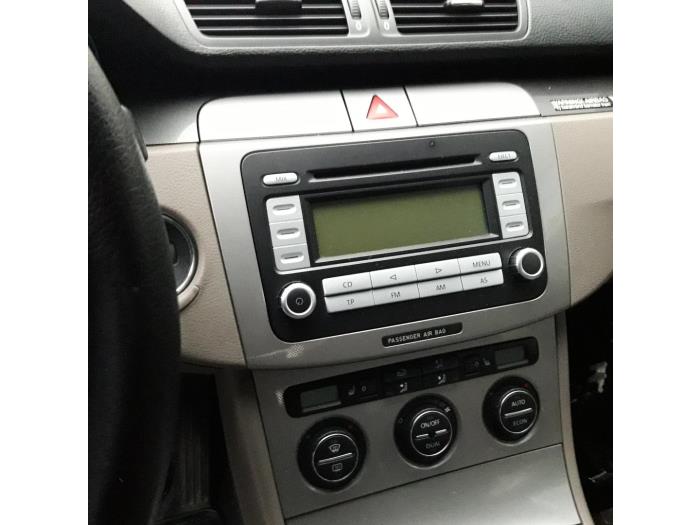 Volkswagen Passat Sloopvoertuig (2007, Blauw)