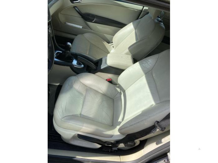 Saab 9-3 II 1.9 TiD 16V Occasion (2007, Blauw)