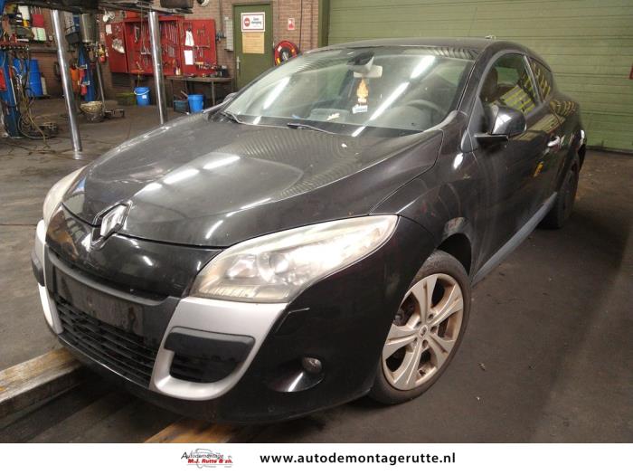 Renault Megane (V98242)