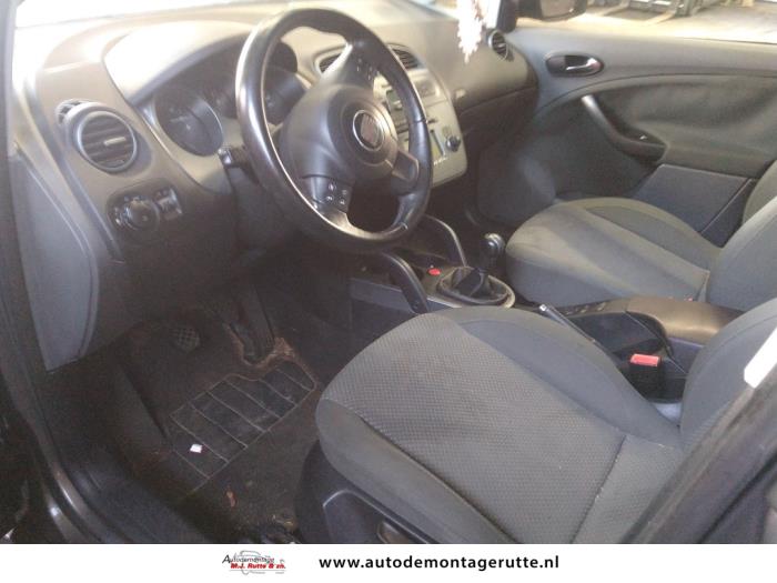 Seat Toledo 2.0 FSI 16V Sloopvoertuig (2007, Grijs)