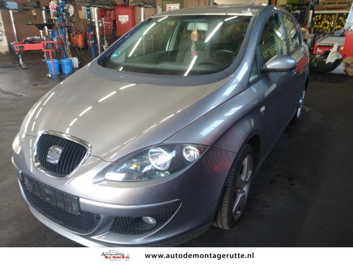 Seat Toledo 2.0 FSI 16V Sloopvoertuig (2007, Grijs)