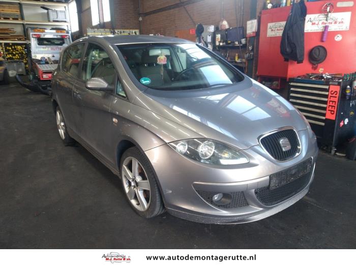 Seat Toledo 2.0 FSI 16V Sloopvoertuig (2007, Grijs)