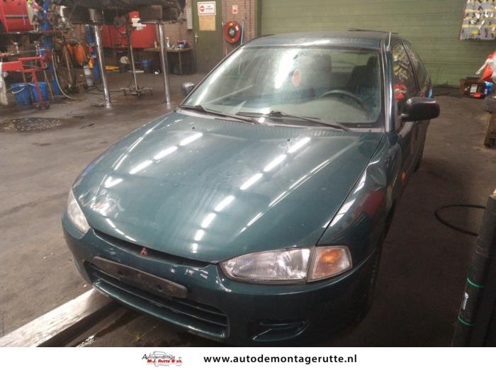 Mitsubishi Colt 1.3 GL,GLX 12V Sloopvoertuig (1997, Groen)