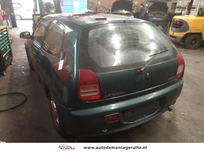 Mitsubishi Colt 1.3 GL,GLX 12V Sloopvoertuig (1997, Groen)