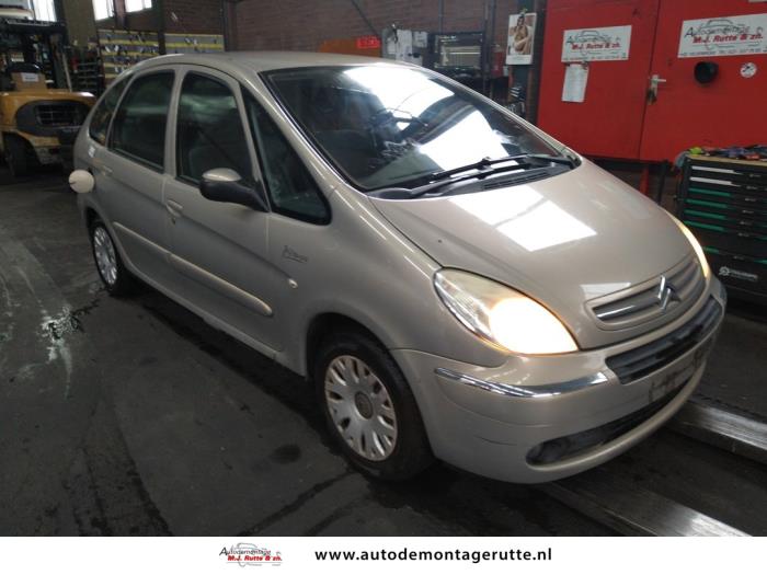 Citroen Xsara Picasso 1.6i 16V Sloopvoertuig (2007, Beige)