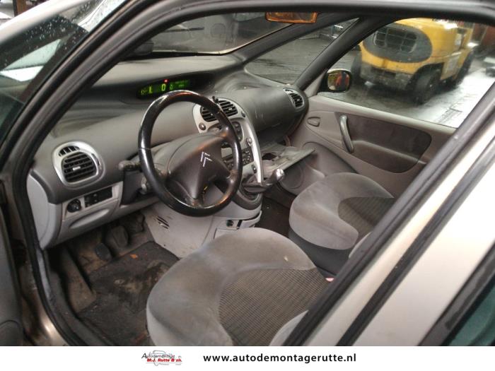 Citroen Xsara Picasso 1.6i 16V Sloopvoertuig (2007, Beige)