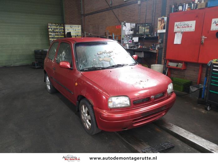 Nissan Micra 1.3 LX,SLX 16V Sloopvoertuig (1997, Rood)
