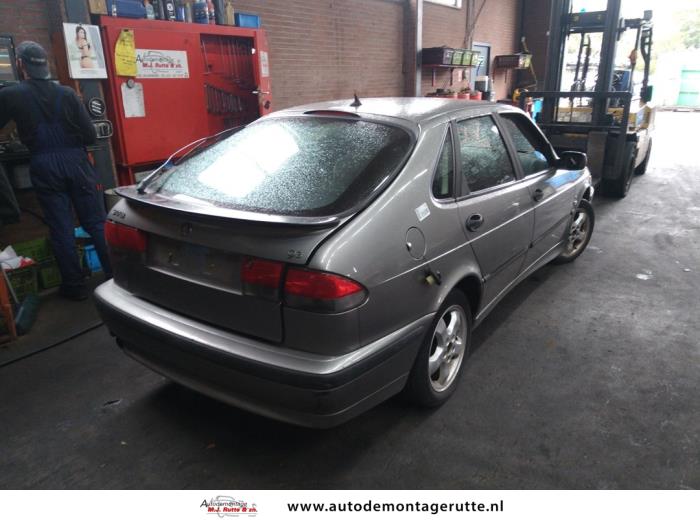 Saab 9-3 I 2.0t 16V Ecopower Skrotfordon (2001, GRIJS)
