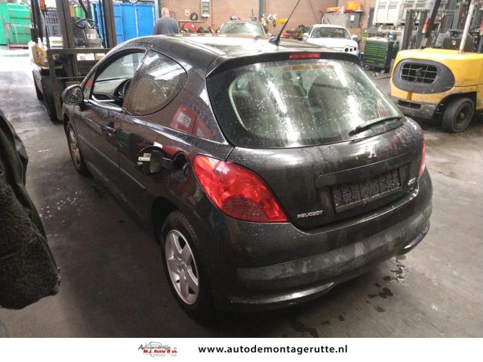 Peugeot 207/207+ 1.4 16V VTi Sloopvoertuig (2008, Zwart)