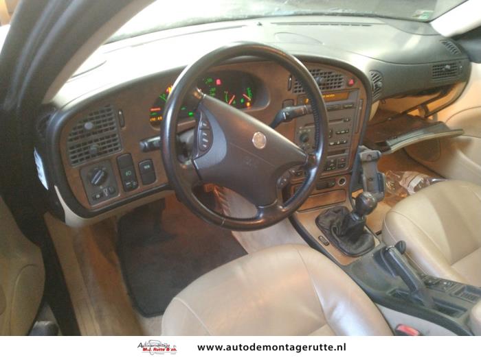 Saab 9-5 2.0t 16V Skrotfordon (2003, BLAUW)