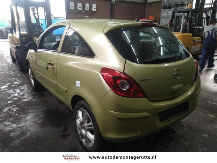 Opel Corsa D 1.2 16V Sloopvoertuig (2007, Groen)