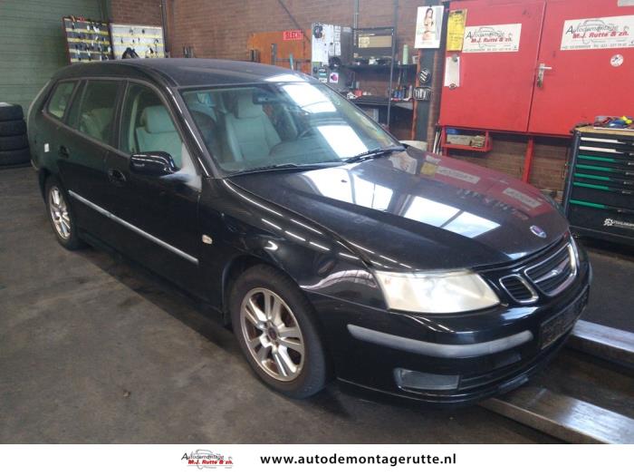 Saab 9-3 Sport Estate 1.8t 16V Skrotfordon (2007, ZWART)