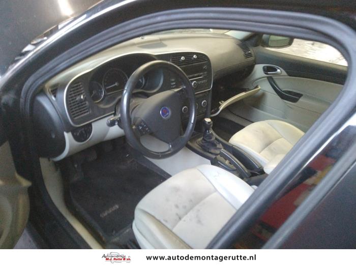 Saab 9-3 Sport Estate 1.8t 16V Skrotfordon (2007, ZWART)