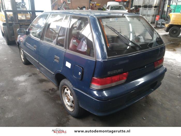 Suzuki Swift 1.3i 5-Drs. Sloopvoertuig (1997, Blauw)