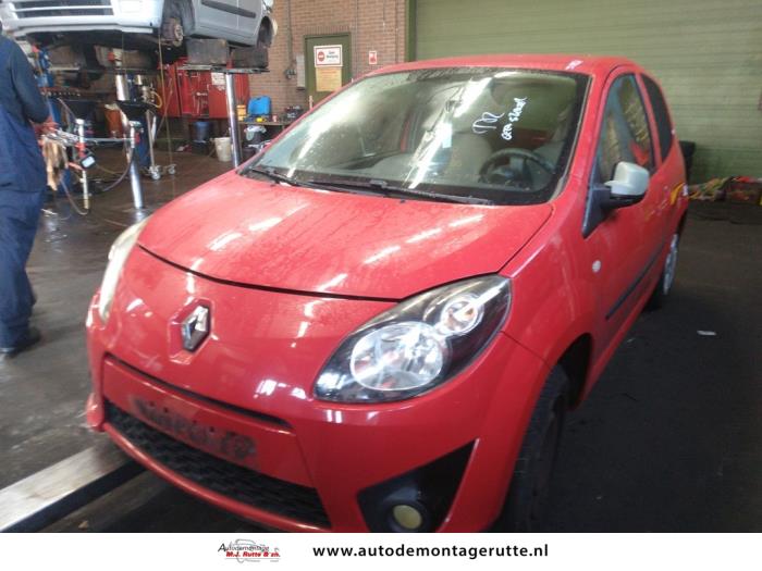 Renault Twingo II 1.2 16V Sloopvoertuig (2011, Rood)