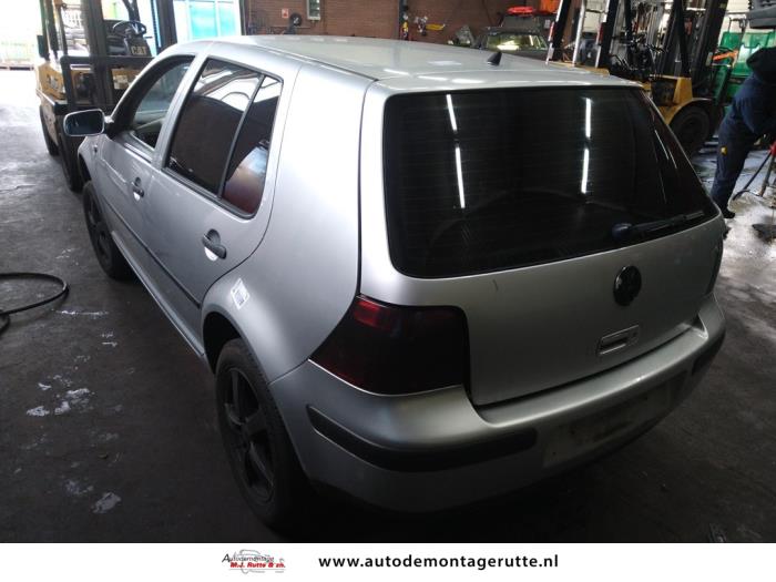 Volkswagen Golf IV 1.6 16V Sloopvoertuig (2002, Grijs)