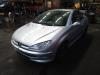 Peugeot 206 CC 1.6 16V Skrotfordon (2002, GRIJS)