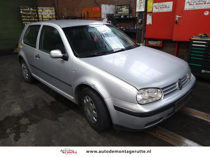 Volkswagen Golf Sloopvoertuig (2003)