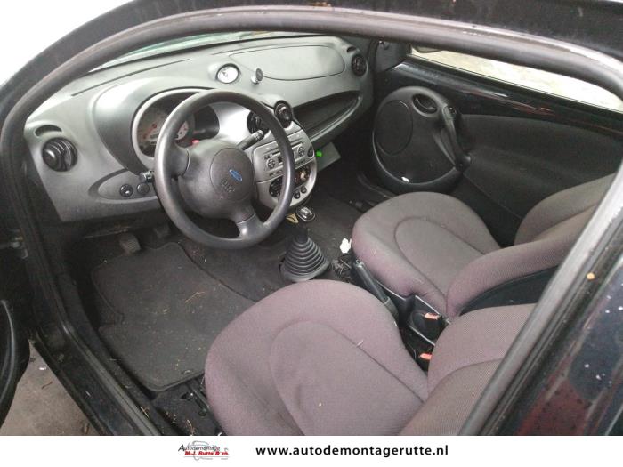 Ford Ka I 1.3i Sloopvoertuig (2008, Zwart)