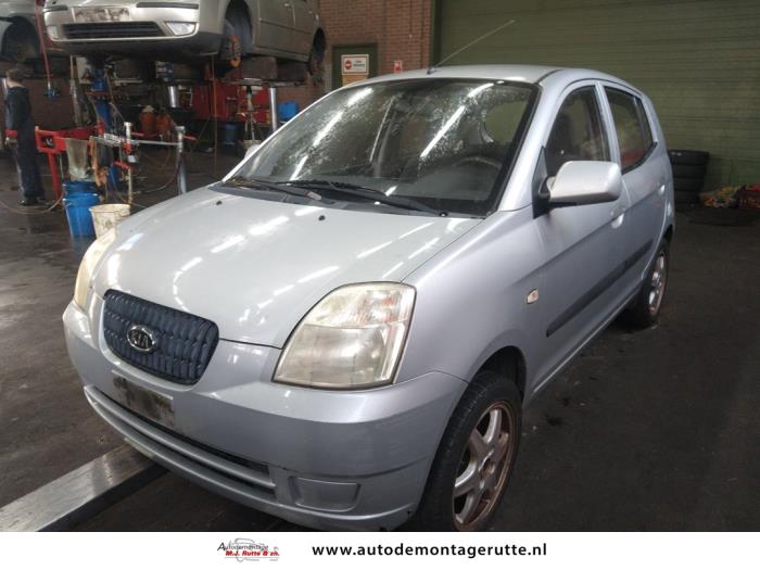Kia Picanto 1.0 12V Skrotfordon (2006, GRIJS)