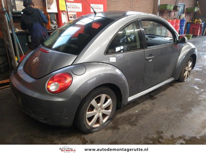 Volkswagen New Beetle 2.0 Sloopvoertuig (2006, Grijs)