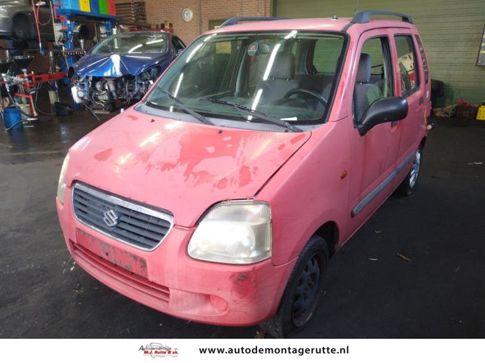 Suzuki Wagon-R+ 1.3 16V Skrotfordon (2000, ROOD)