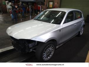 BMW 1 serie 118i 16V  (Sloop)