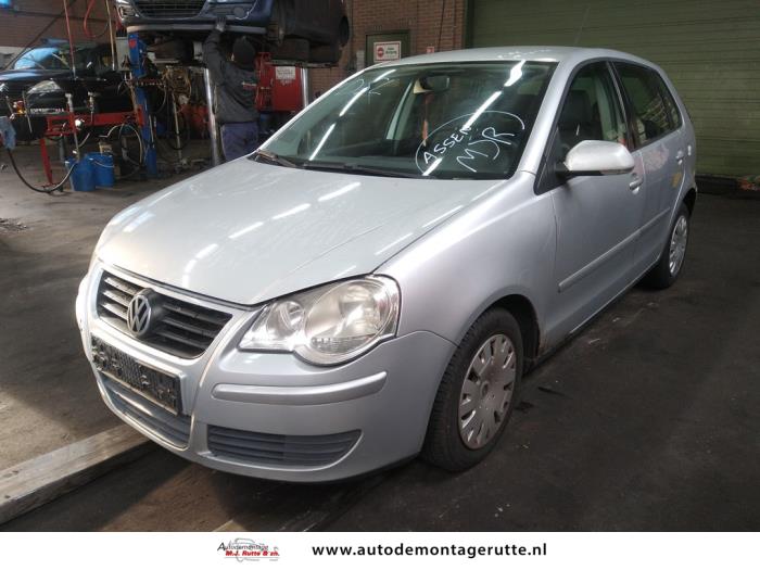 Volkswagen Polo IV 1.4 TDI 70 Sloopvoertuig (2006, Grijs)