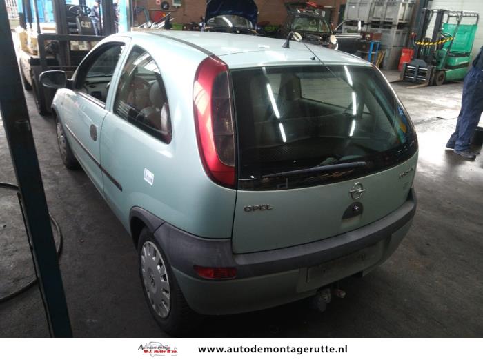 Opel Corsa C 1.2 16V Sloopvoertuig (2000, Groen)