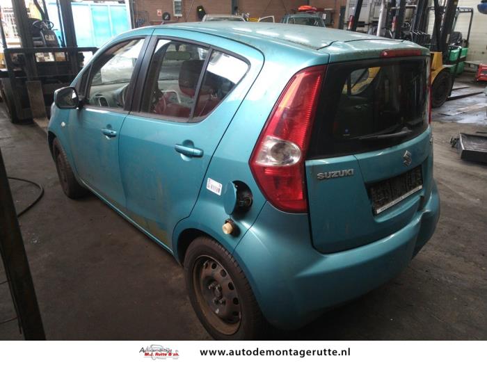Suzuki Splash 1.0 12V Samochód złomowany (2008, Zielony)