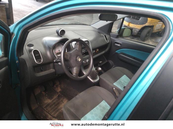 Suzuki Splash 1.0 12V Samochód złomowany (2008, Zielony)