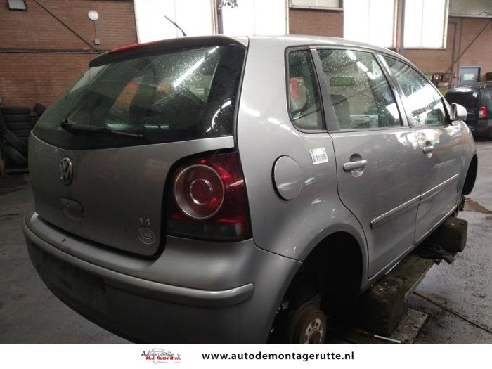 Volkswagen Polo IV 1.4 16V 75 Sloopvoertuig (2006, Grijs)
