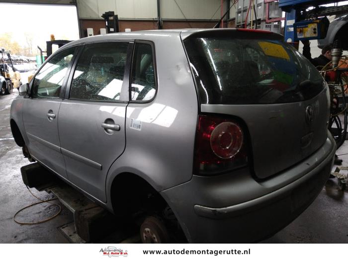 Volkswagen Polo IV 1.4 16V 75 Sloopvoertuig (2006, Grijs)