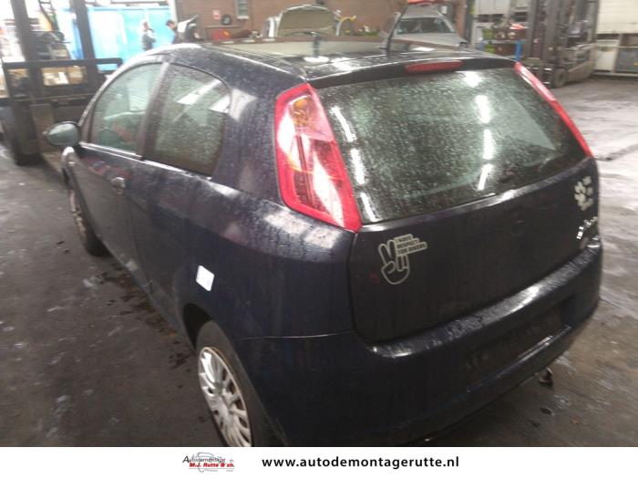 Fiat Grande Punto 1.4 Samochód złomowany (2009, Niebieski)
