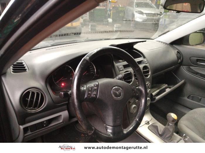 Mazda 6 1.8i 16V Sloopvoertuig (2003, Zwart)