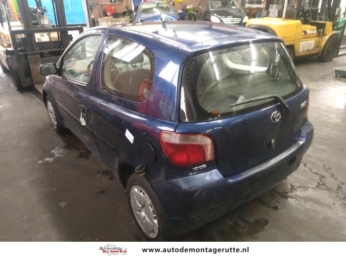 Toyota Yaris 1.3 16V VVT-i Sloopvoertuig (2000, Blauw)